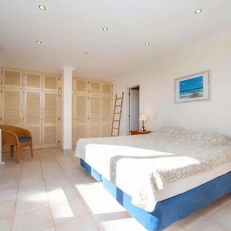 Villa Villa, Piscina Privada, Barbecue, Snooker Prestige For Quarteira