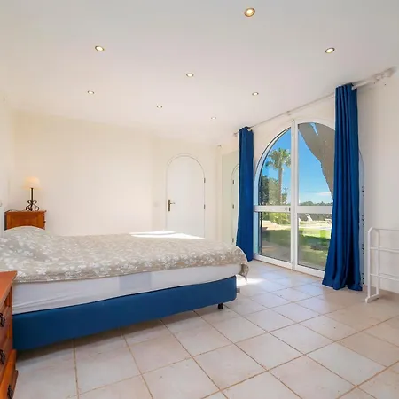 Villa Villa, Piscina Privada, Barbecue, Snooker Prestige For Quarteira