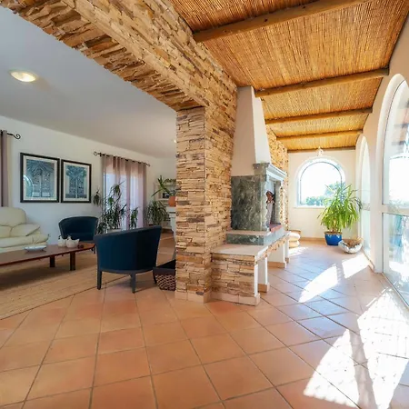 Villa, Piscina Privada, Barbecue, Snooker Prestige For