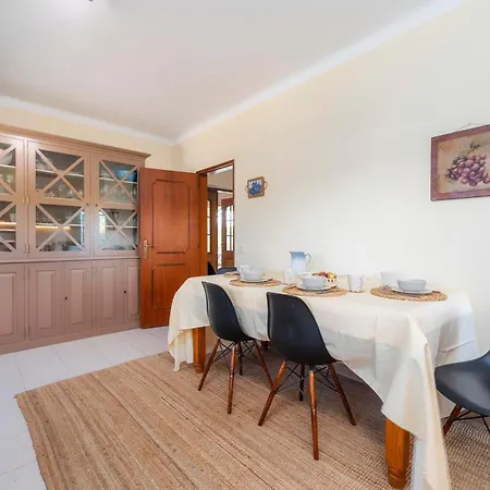 Villa Villa, Piscina Privada, Barbecue, Snooker Prestige For Quarteira