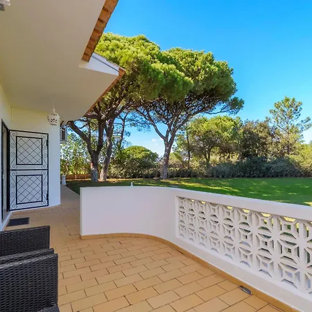 Villa, Piscina Privada, Barbecue, Snooker Prestige For * Quarteira