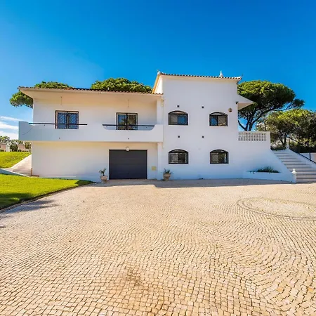 Villa, Piscina Privada, Barbecue, Snooker Prestige For