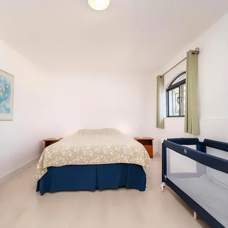Villa Villa, Piscina Privada, Barbecue, Snooker Prestige For Quarteira