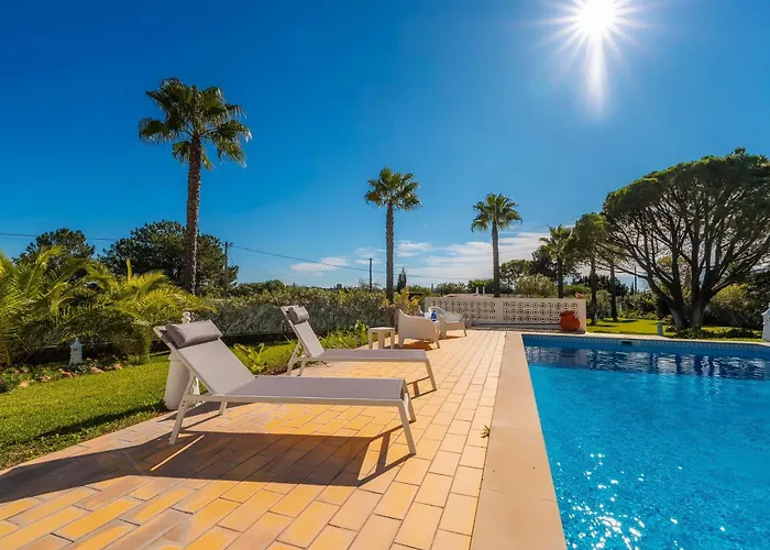 Villa Terra Vermelha, Snooker Prestige For Quarteira